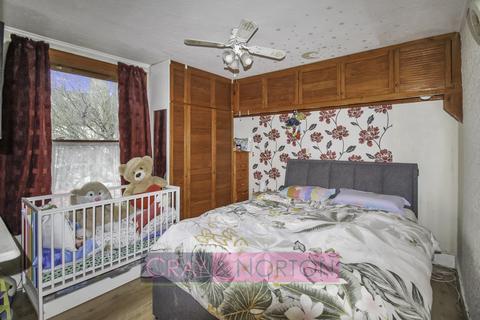 49 Elmers Road, London, SE25 5DS