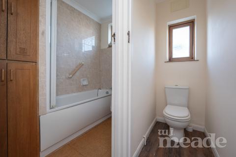 12 Forest Glade, Chingford, London, E4 9RH