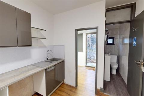 undefined, 77-7 Portway, Stratford, E15