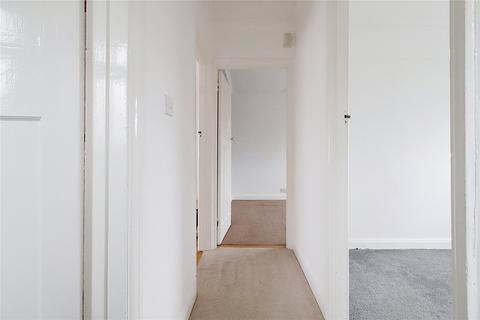 210a Eversley Avenue, Bexleyheath, DA7 6SW