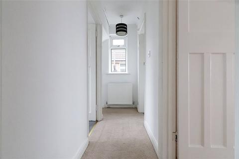 210a Eversley Avenue, Bexleyheath, DA7 6SW