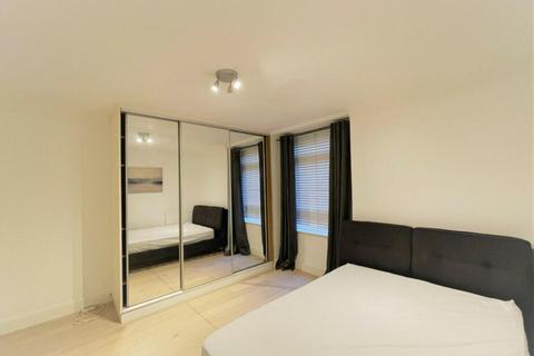 2 bedroom apartment to rent - Gloucester Terrace, Paddington, W2