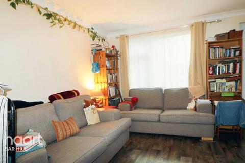 2 bedroom end of terrace house for sale, Appletrees, Bar Hill
