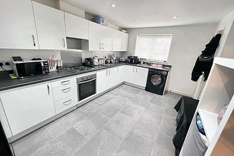 4 bedroom townhouse for sale, Harvey Close, South Shields, Tyne and Wear, NE33 5EN