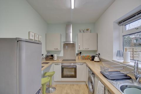 2 bedroom end of terrace house for sale, Broadway, Horsforth, Leeds, West Yorkshire, LS18