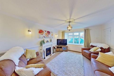 4 bedroom detached house for sale, Shalloak Road, Canterbury, CT2 0QH