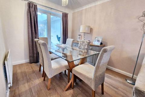 4 bedroom detached house for sale - Edinburgh Drive, Bedlington, Northumberland, NE22 6NY