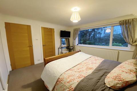 5 bedroom detached house for sale, West Moors Ferndown BH22 0LZ