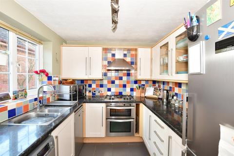 3 bedroom semi-detached house for sale, Forge Rise, Uckfield, East Sussex