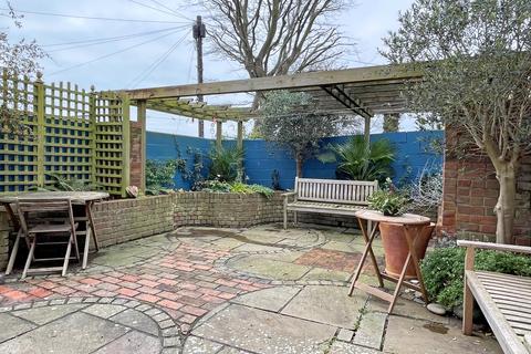 185 Ditchling Road, Brighton, BN1 6JB