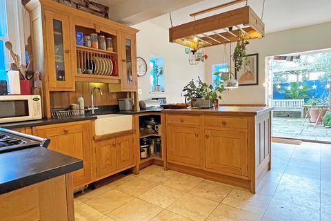 185 Ditchling Road, Brighton, BN1 6JB