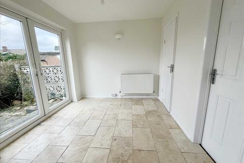 28 Cornfield Road, Bushey, WD23 3TB