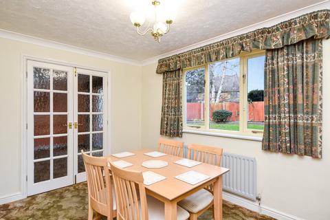 27 Sedgemoor, Shoeburyness, Southend-on-sea, SS3 8AX