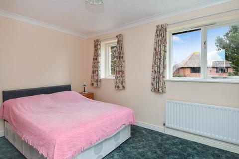 27 Sedgemoor, Shoeburyness, Southend-on-sea, SS3 8AX