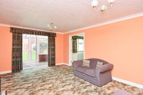 27 Sedgemoor, Shoeburyness, Southend-on-sea, SS3 8AX