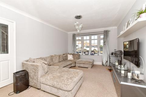 3 bedroom terraced house for sale, Chestnut Drive, Sturry, Canterbury, Kent