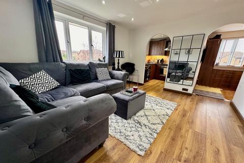 57 Chestnut Road, Vange, Basildon, SS16 4TD
