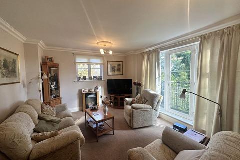 41 Caversham Place, Sutton Coldfield, B73 6HW