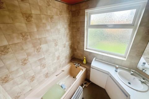 21 Antrobus Road, Sutton Coldfield, B73 5EN