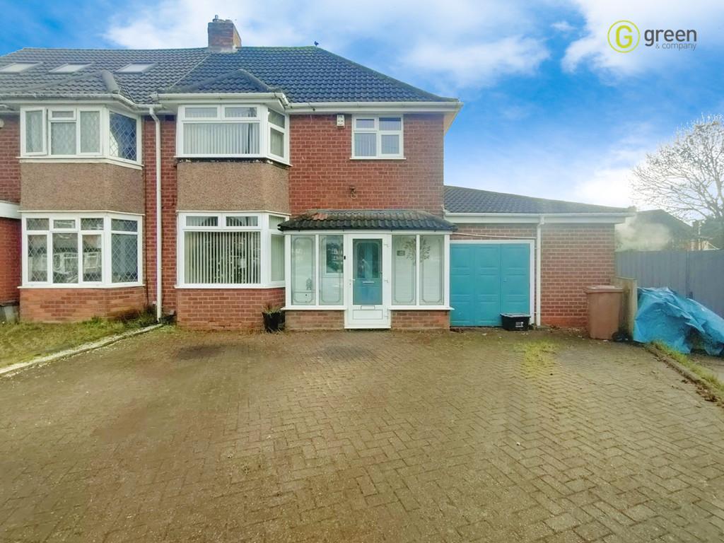 Farnworth Grove, Birmingham B36 3 bed semidetached house for sale £