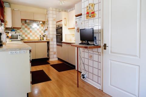 24 Sharrat Field, Sutton Coldfield, B75 6QT