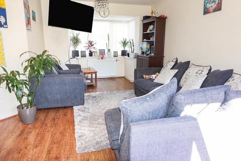 12 Kittiwake Drive, Birmingham, B23 5FR