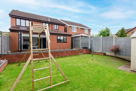 30 Bishops Way, Sutton Coldfield, B74 4XU