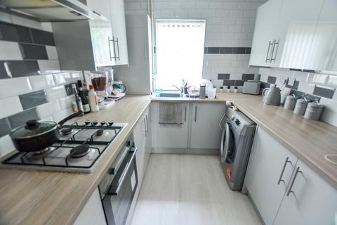 2 bedroom flat for sale, Bromford Hill, Handsworth Wood B20