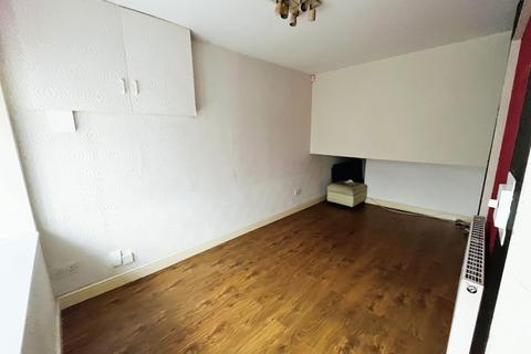 7 Ipswich Crescent, Birmingham, B42 1LY