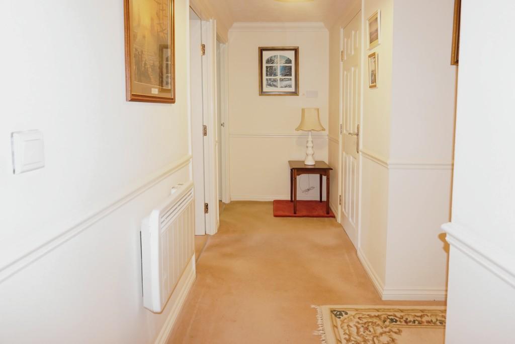 Church Road, Sutton Coldfield B73 2 bed flat for sale £210,000
