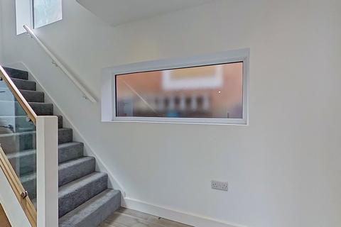 37 East Rise, Sutton Coldfield, B75 7TH