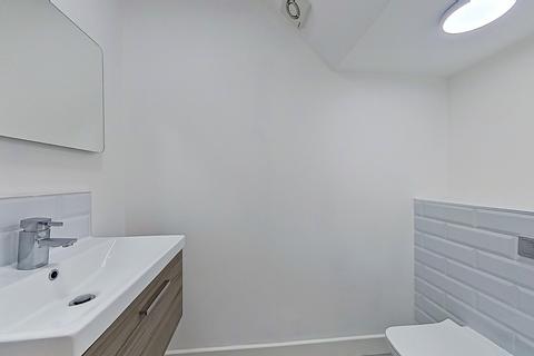 37 East Rise, Sutton Coldfield, B75 7TH