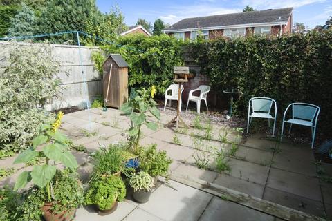 6 Cedar Crescent, Kingsbury, Tamworth, B78 2JQ