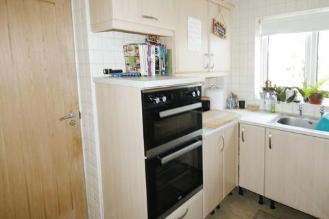 6 Cedar Crescent, Kingsbury, Tamworth, B78 2JQ