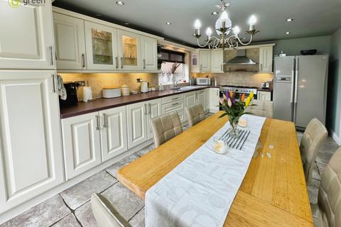 3 bedroom semi-detached house for sale, Templeton Road, Great Barr B44