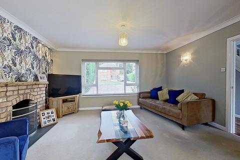 84 Heath Croft Road, Sutton Coldfield, B75 6RN