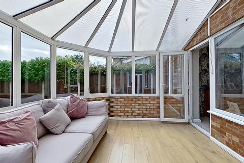 84 Heath Croft Road, Sutton Coldfield, B75 6RN