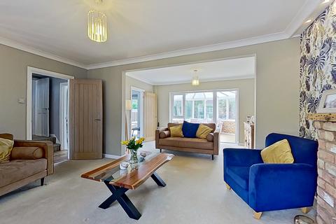 84 Heath Croft Road, Sutton Coldfield, B75 6RN