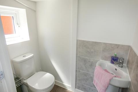 22 Fisher Close, Tamworth, B79 8FE