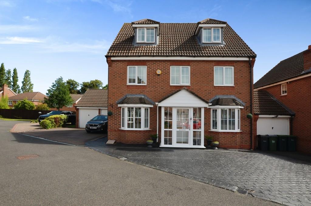 David Harman Drive, West Bromwich B71 5 bed detached house for sale £