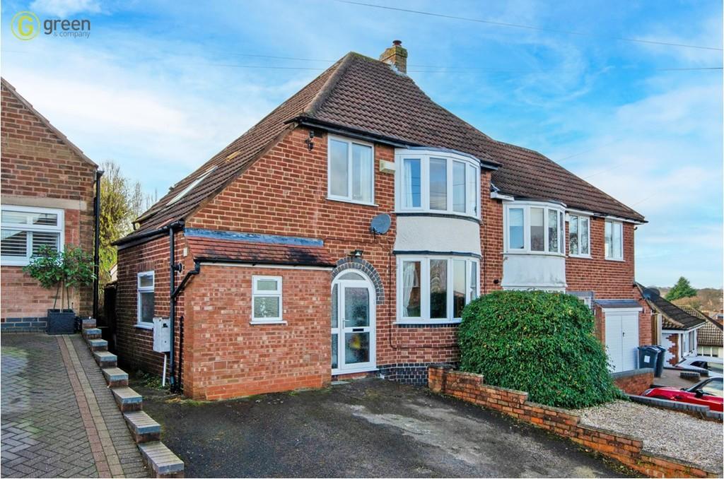 Moss Drive, Sutton Coldfield B72 3 bed semidetached house £425,000