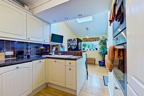 18 Moss Drive, Sutton Coldfield, B72 1JQ