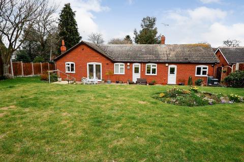 4 bedroom detached bungalow for sale, Main Street, Tamworth B79