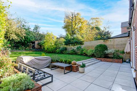 38 Hathaway Road, Sutton Coldfield, B75 5JB