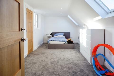 59 Trinity Road, Sutton Coldfield, B75 6TG