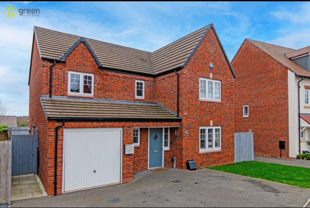Meadow Way, Tamworth B79 4 bed detached house £450,000