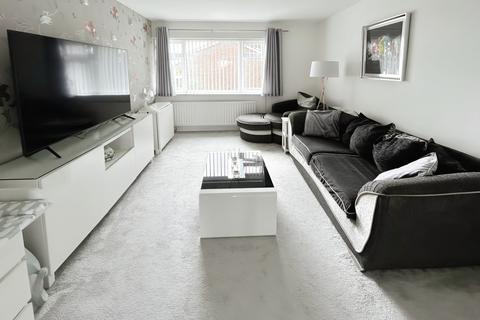 35 Firsholm Close, Sutton Coldfield, B73 5HT