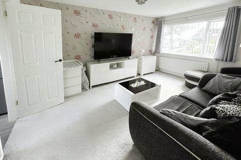 35 Firsholm Close, Sutton Coldfield, B73 5HT