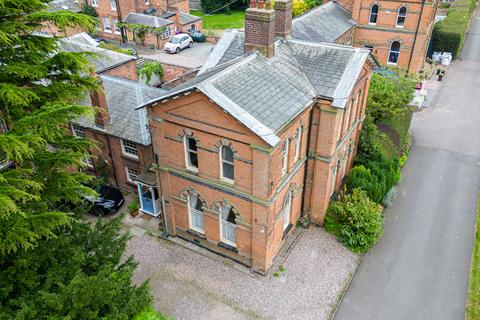 137 Canwell Drive, Canwell, Sutton Coldfield, B75 5SG