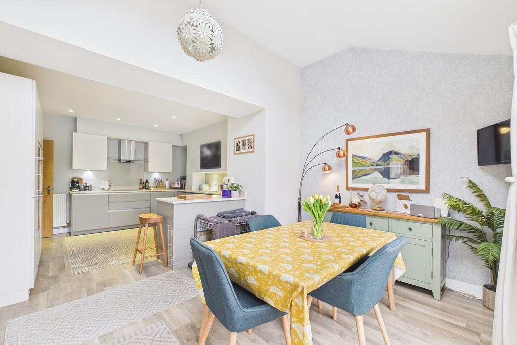 Open Plan Dining Kitchen